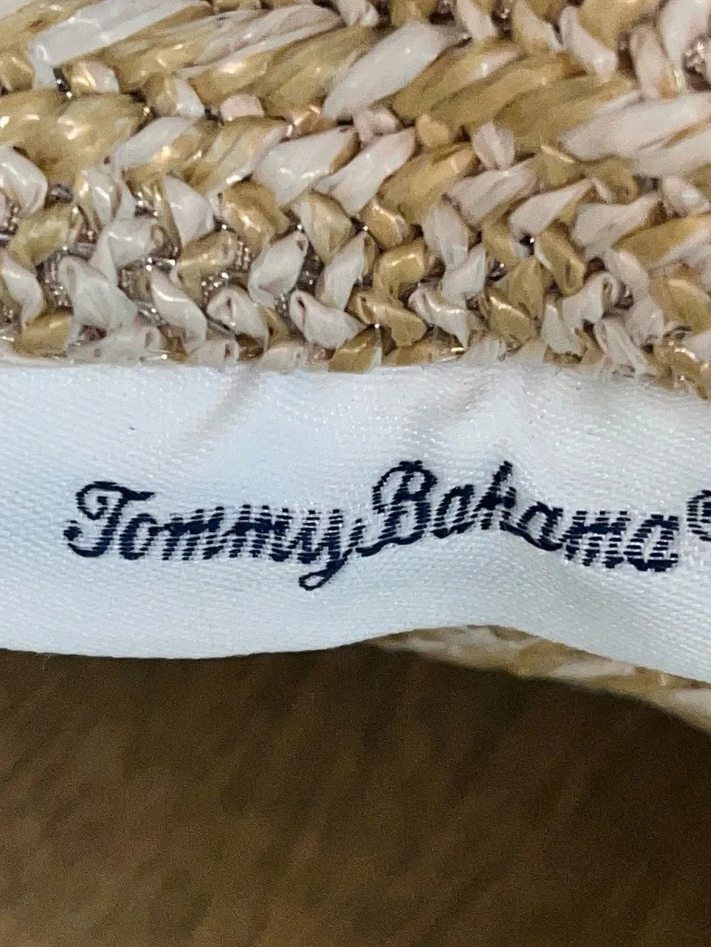Tommy Bahama: Pair of 16” X 16” Accent Pillows: Classic Style & Colors: Nice!